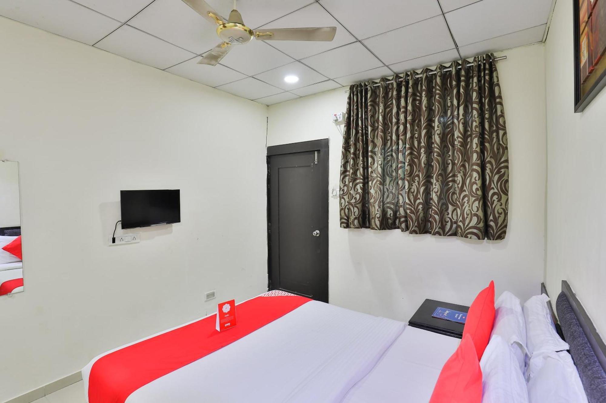 OYO 14549 Hotel Lotus Residency Daman Exterior foto
